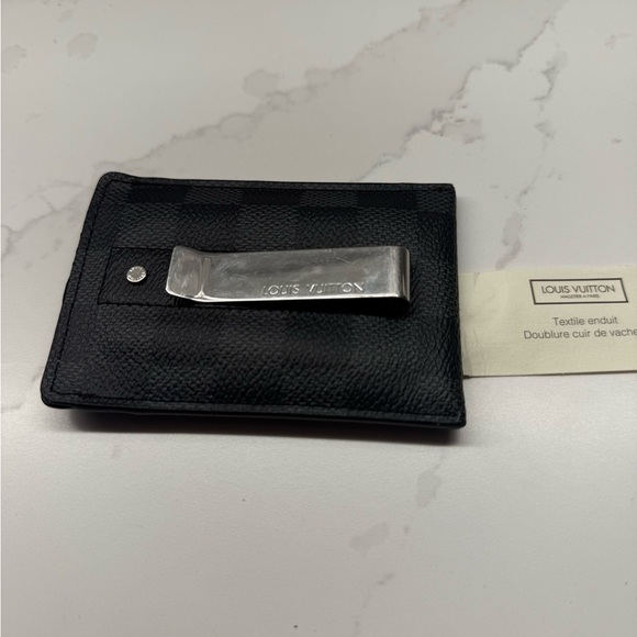 Louis Vuitton Black Leather Card Holder - Picture 3 of 8